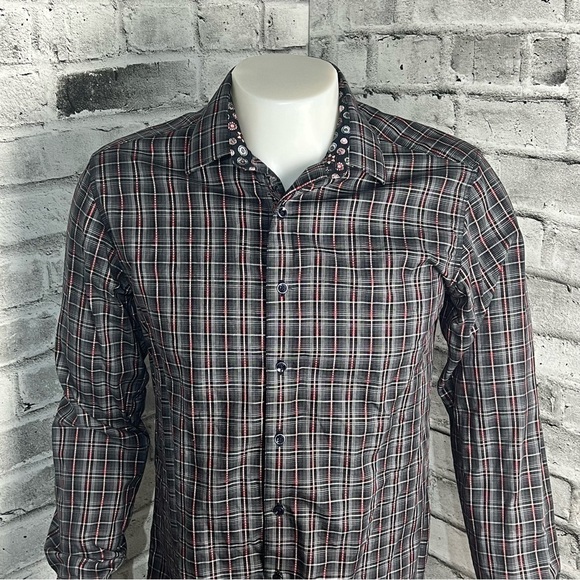 Robert Graham Plaid Checked Black Red Casual Button Down - Picture 2 of 8